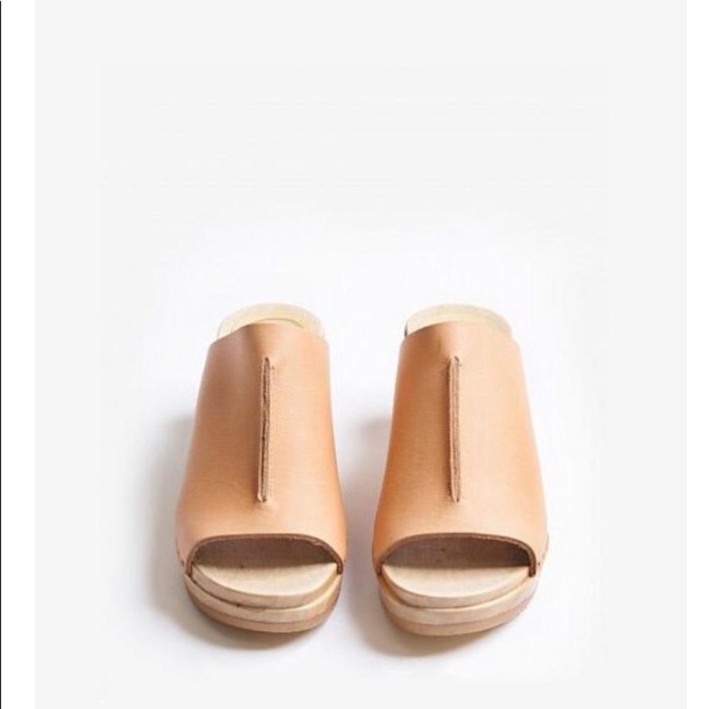 No 6 wedge clogs ( label rubbed off)
